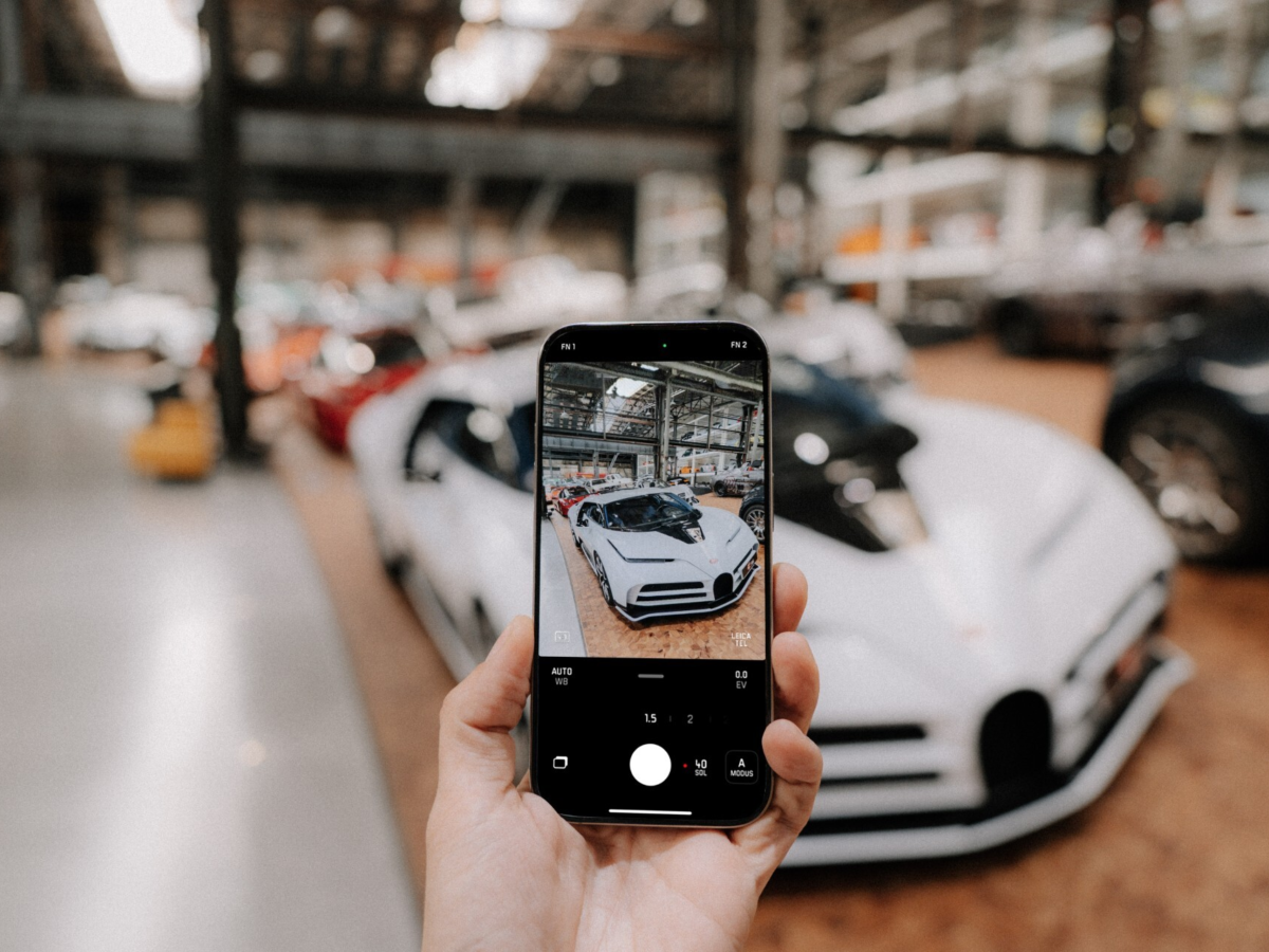 „Licht trifft Linie“: Smartphone Workshop mit dem Nationalen Automuseum